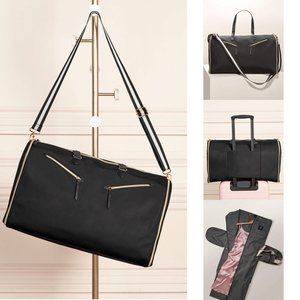 Stella & Dot Lady Boss Travel Bag